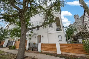 3217 Maxroy St, Houston, TX 77008 - Photo 6