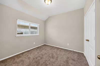 8811 Trenton Landing Lane, Richmond, TX 77407 - Photo 12
