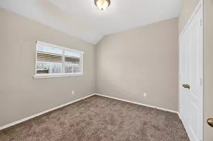 8811 Trenton Landing Ln, Richmond, TX 77407 - Photo 12