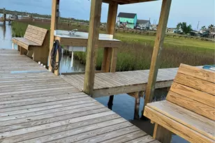 2024 County Rd 201, Sargent, TX 77414 - Photo 8