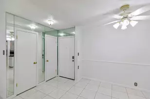 2601 Bellefontaine St, Houston, TX 77025 - Photo 10