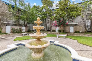 2601 Bellefontaine St, Houston, TX 77025 - Photo 10