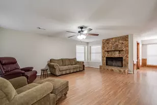 4711 Burning Tree Dr, Baytown, TX 77521 - Photo 20