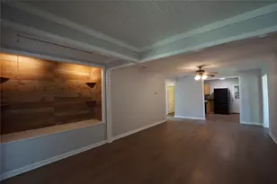 306 Center Way St, Lake Jackson, TX 77566 - Photo 8