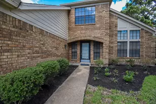 16202 Hickory Point Rd, Houston, TX 77095 - Photo 2