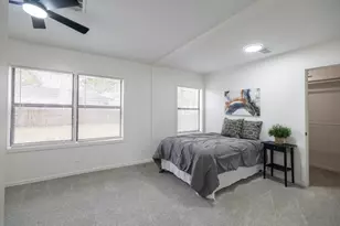 4901 Richfield Ln, Houston, TX 77048 - Photo 14