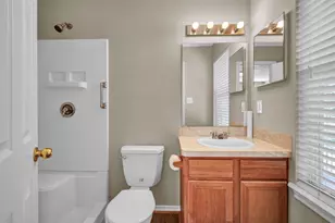 123 Robinson Rd, Oyster Creek, TX 77541 - Photo 24