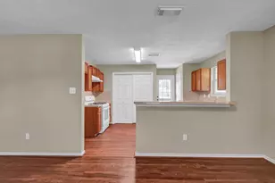 123 Robinson Rd, Oyster Creek, TX 77541 - Photo 6