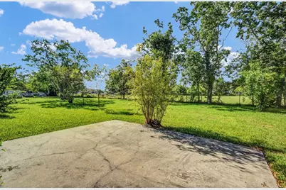 123 Robinson Road, Oyster Creek, TX 77541 - Photo 26