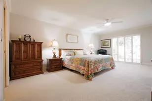 655 S Ripple Creek Dr, Houston, TX 77057 - Photo 18