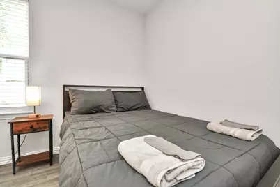 9027 Madera Road #B, Houston, TX 77078 - Photo 26
