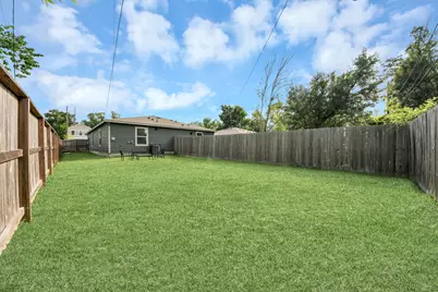 9027 Madera Road #B, Houston, TX 77078 - Photo 46