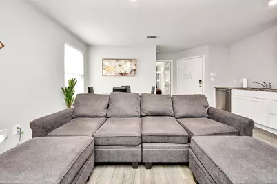 9027 Madera Road #B, Houston, TX 77078 - Photo 8