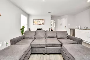 9027 Madera Rd, Houston, TX 77078 - Photo 8