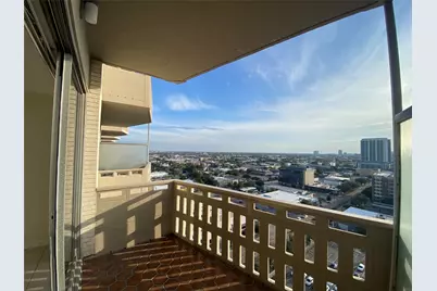 2016 Main Street #1612, Houston, TX 77002 - Photo 14