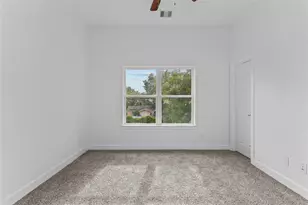 7805 Farnsworth St, Houston, TX 77022 - Photo 20