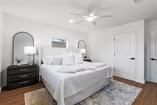 5023 Redstart St, Houston, TX 77035 - Photo 24