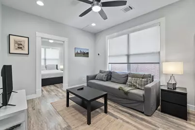 412 Drew Street #2, Houston, TX 77006 - Photo 2