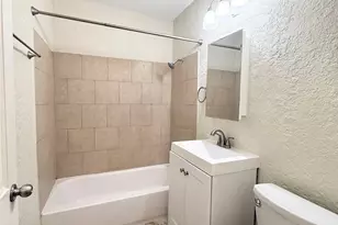 1232 San Felipe St, Angleton, TX 77515 - Photo 10