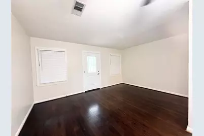 1232 San Felipe Street, Angleton, TX 77515 - Photo 2