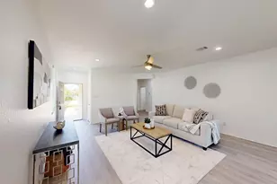 9303 Colonial Bent Ct, Conroe, TX 77385 - Photo 10