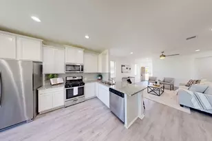 9303 Colonial Bent Ct, Conroe, TX 77385 - Photo 14