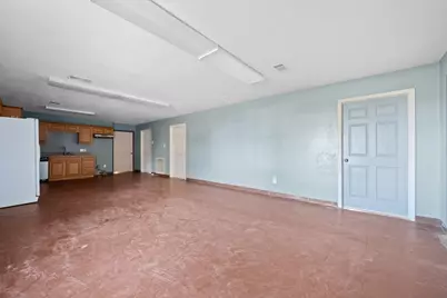 114 Main Street, Hull, TX 77564 - Photo 6
