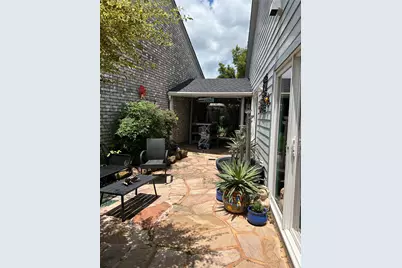 1719 Barleton Way, Houston, TX 77058 - Photo 6