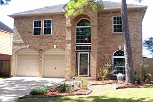 1602 Emerald Lake Ct, Houston, TX 77062 - Photo 2