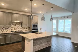 4835 Evergreen Hills Dr, Baytown, TX 77521 - Photo 8
