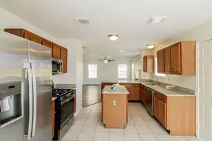 4409 Spoonbill Dr, Seabrook, TX 77586 - Photo 10
