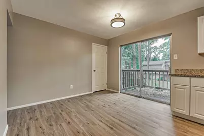 2051 Oak Shores Drive, Kingwood, TX 77339 - Photo 16