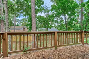 2051 Oak Shores Dr, Kingwood, TX 77339 - Photo 34