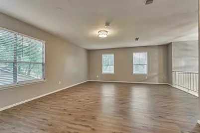 2051 Oak Shores Drive, Kingwood, TX 77339 - Photo 10
