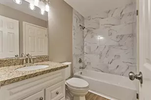 2051 Oak Shores Dr, Kingwood, TX 77339 - Photo 22