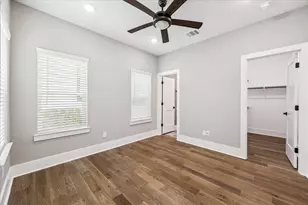 1405 W 23rd St, Houston, TX 77008 - Photo 8