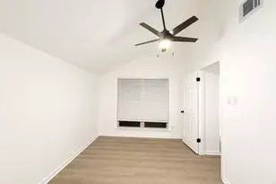 16508 Space Center Blvd, Houston, TX 77058 - Photo 14