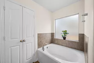 2835 Chaplin Pl Dr, Humble, TX 77396 - Photo 12