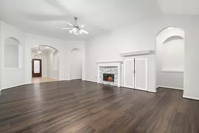 2010 Lincoln Crest Way, Sugar Land, TX 77498 - Photo 12
