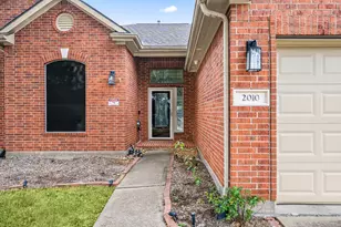 2010 Lincoln Crest Way, Sugar Land, TX 77498 - Photo 6