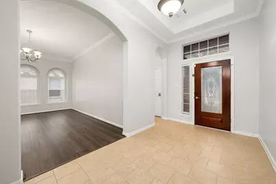 2010 Lincoln Crest Way, Sugar Land, TX 77498 - Photo 8