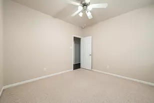 2010 Lincoln Crest Way, Sugar Land, TX 77498 - Photo 32