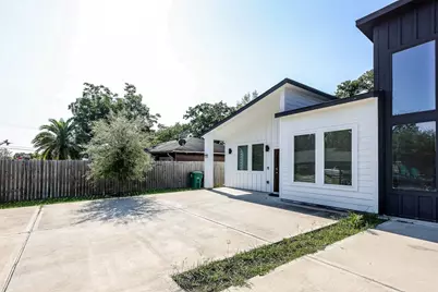 5830 Doolittle Boulevard #B, Houston, TX 77033 - Photo 36