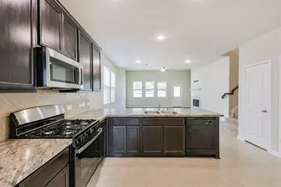 12638 Silver Winter Trail, Houston, TX 77014 - Photo 32
