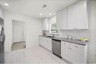4602 Coke Street, Houston, TX 77020 - Photo 6