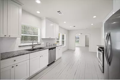 4602 Coke Street, Houston, TX 77020 - Photo 8