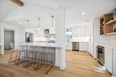 10739 Longmont Drive, Houston, TX 77042 - Photo 8