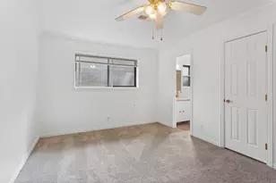 707 Briargrove Dr, Alvin, TX 77511 - Photo 14