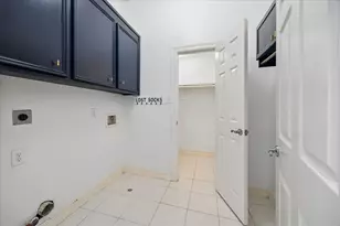 3755 Maroneal St, Houston, TX 77025 - Photo 36