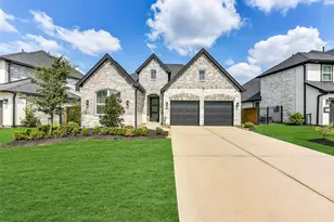 28289 Emerald Bnd, Spring, TX 77386 - Photo 2